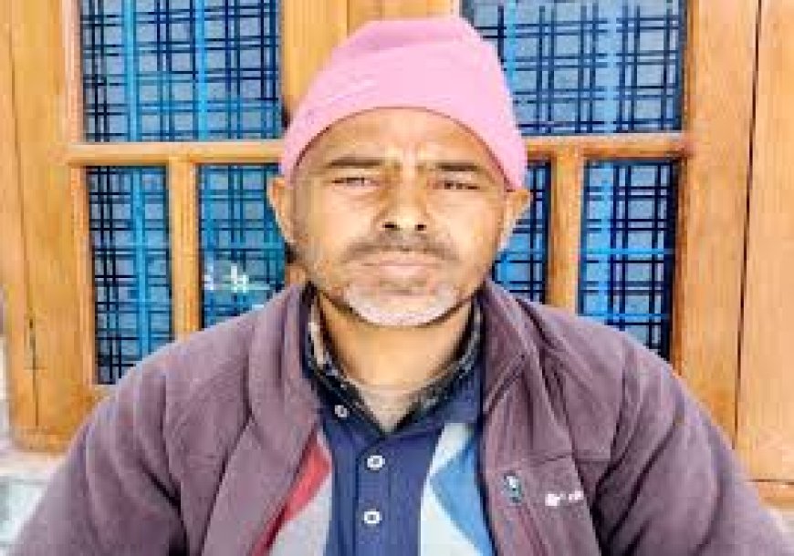 मंडी में  इस परिवार पर टूटा दुखाें का पहाड़, माैत से जंग लड़ रहा 4 मासूम बच्चाें का पिता