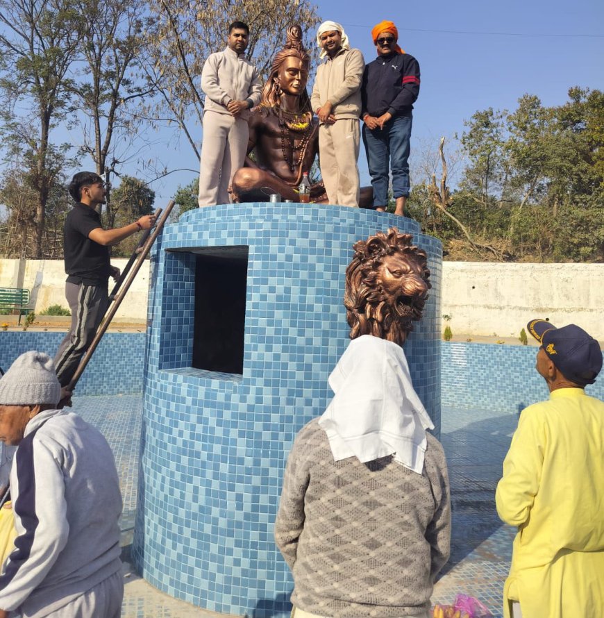 नादौन में नीलकंठ सरोवर में स्थापित हुई 7 फीट शिव मूर्ति