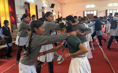 जीएवी कांगड़ा की बेटियां सीख रहीं आत्मरक्षा