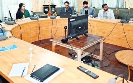 लाहुल-स्पीति में त्रुटिरहित जनगणना 2027 को लेकर दिया जा रहा प्रशिक्षण