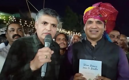 नगरोटा में काव्य संग्रह  ‘व्हेयर ड्रीम्स लर्न टू ब्रीद’ का लोकार्पण, बाली ने की सराहना