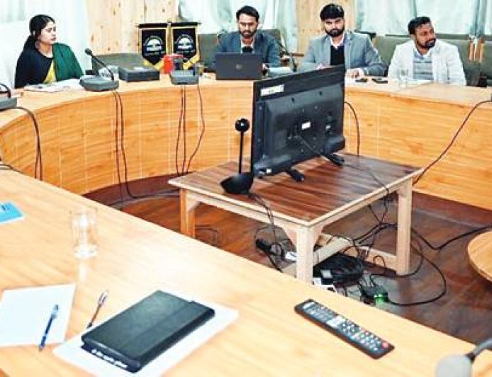 लाहुल-स्पीति में त्रुटिरहित जनगणना 2027 को लेकर दिया जा रहा प्रशिक्षण