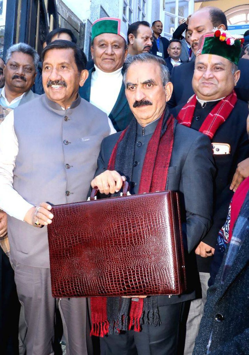 Himachal Budget : CM सुक्खू की बड़ी घोषणाएं, 300 यूनिट फ्री बिजली का एलान