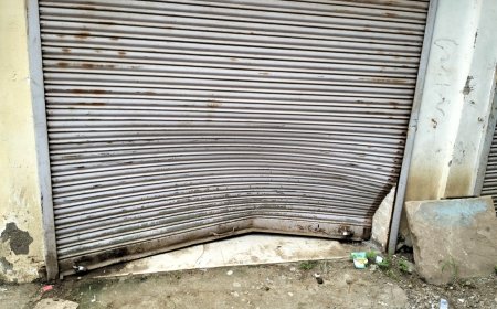 ऊना में ट्रक चालक ने तोड़े ताले, CCTV में कैद चोरी