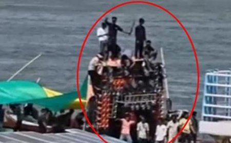 गंगा में नाव पर बीयर पार्टी! VIDEO से मचा बवाल