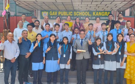 कांगड़ा GAV स्कूल की अनायशा बनी टॉपर, 100% रिजल्ट