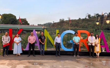 बाणगंगा घाट में बना नया सेल्फी प्वाइंट, बढ़ेगा आकर्षण