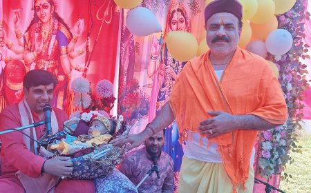 लोअर हटवास में गूंजा “नंद के आनंद भयो”! श्रीकृष्ण जन्म पर झूमे श्रद्धालु