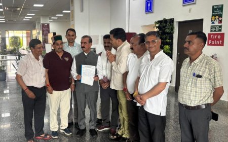 एटीएस मुद्दे पर मुख्यमंत्री सुखविंदर सिंह सुक्खु से मिले टैक्सी एवं ट्रक आपरेेटर्स