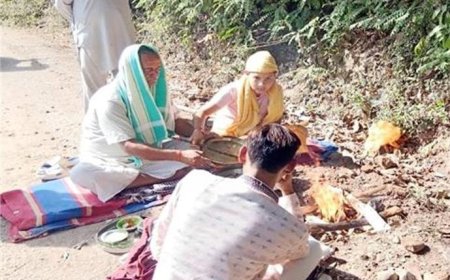 सिया हत्याकांड: बेटी के खून वाली जगह पिता ने किया हवन