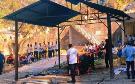 16 दिन बाद घर पहुंचा अमन का शव,  दूल्हे की तरह सजाकर किया संस्कार