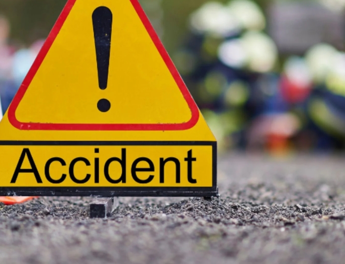 दमोह में भीषण सड़क हादसा, 4 की मौके पर मौत