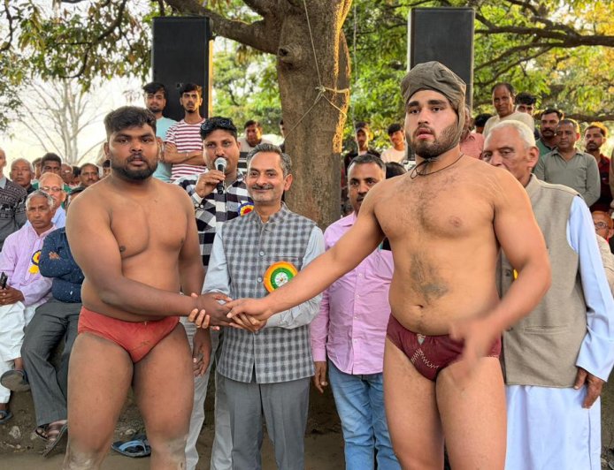 मेले समृद्ध सभ्यता और संस्कृति के प्रतीक : अजय वर्मा