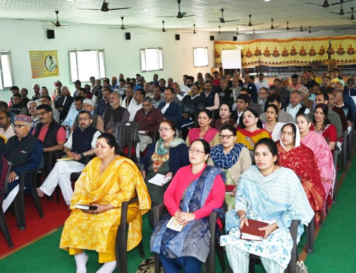 हमीरपुर में दो  दिवसीय कार्यशाला, 150 कार्यकर्ता जुटे