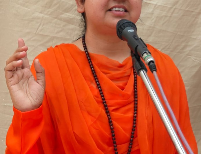 कांगड़ा में 3 दिन गूंजेगी भक्ति की धुन! श्री हरि कथा में मिलेगा आध्यात्मिक ज्ञान का अमृत 🙏