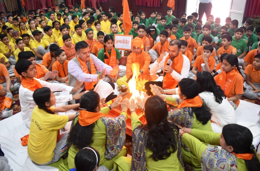 DAV भड़ोली में हंसराज जयंती, मंत्र प्रतियोगिता में दिखा दम