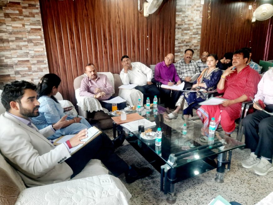 वज्रेश्वरी मंदिर में बड़ा फैसला, घाट पर होंगी नई दुकानें