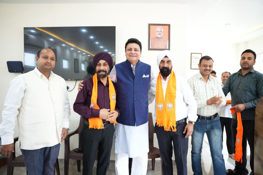 धर्मशाला में कांग्रेस को बड़ा झटका! 50 परिवारों ने छोड़ी पार्टी, BJP में हुए शामिल