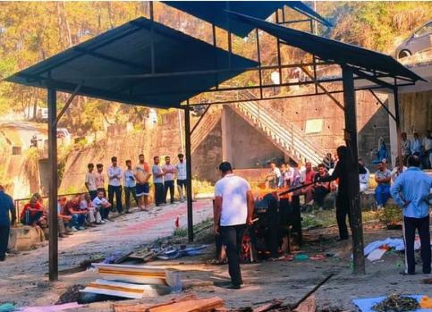 16 दिन बाद घर पहुंचा अमन का शव,  दूल्हे की तरह सजाकर किया संस्कार