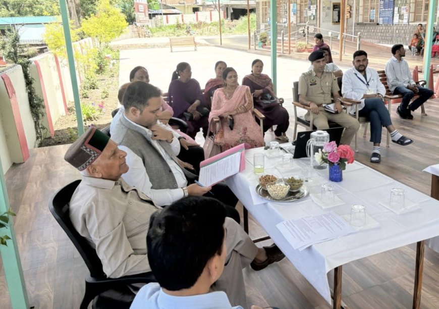 बीड़ अस्पताल में बड़ा फैसला! मरीजों के लिए होंगी नई सुविधाएं, हर्बल गार्डन भी बनेगा 🌿