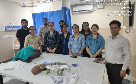 टांडा मेडिकल कॉलेज में NRP Day, 50 डॉक्टरों को ट्रेनिंग