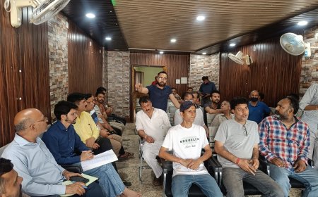 वज्रेश्वरी मंदिर में अब नहीं चलेगी गंदगी! तहसीलदार ने जारी किए सख्त निर्देश, दुकानदारों और श्रद्धालुओं को चेतावनी