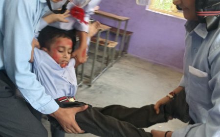 भूकंप आए तो क्या करें? घड़ोह स्कूल में मॉक ड्रिल के जरिए बच्चों को सिखाए गए बचाव के गुर