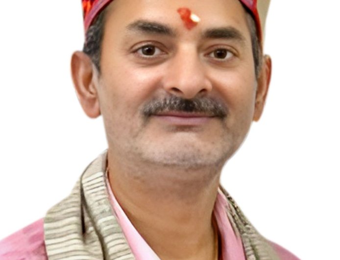 "बिना तथ्यों के राजनीति कर रहे स्थानीय विधायक", सड़क मुद्दे पर अजय वर्मा का पलटवार
