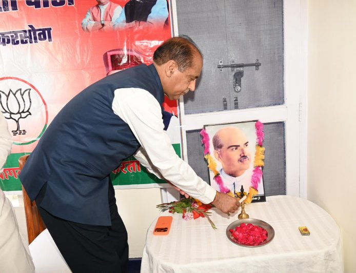 जनादेश चुराने की कोशिश में कांग्रेस, जयराम का बड़ा हमला