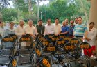 टांडा मेडिकल कॉलेज को सेवा भारती का सहयोग, मरीजों के लिए दान कीं 20 बेंच चेयर