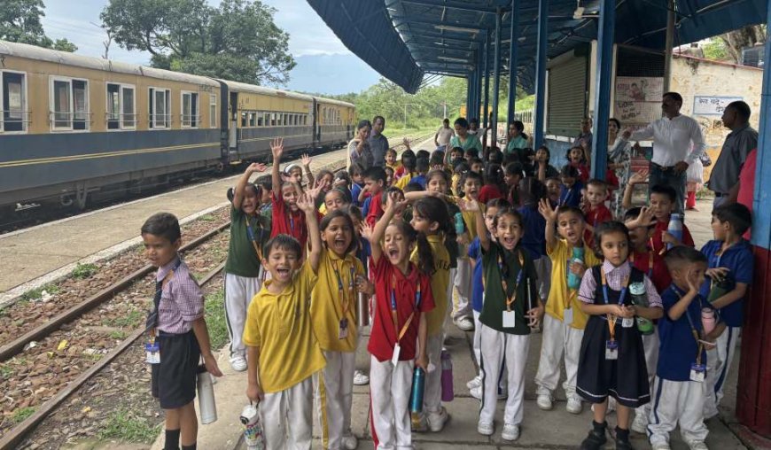 जीएवी कांगड़ा के नौनिहालों ने किया रेल सफर, सुरंगों में गूंजीं खुशियां