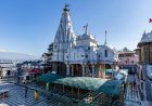 वज्रेश्वरी मंदिर में उमड़ी आस्था, 4500 श्रद्धालु पहुंचे