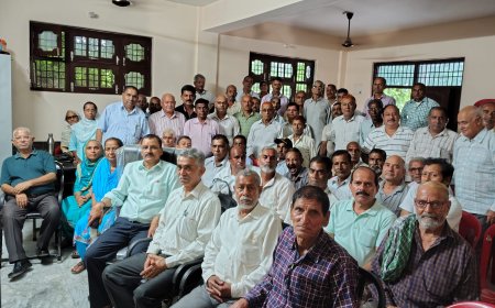 गाहलियां पंचायत को इलेक्ट्रिक बस की सौगात, अजय वर्मा ने की बड़ी घोषणाएं