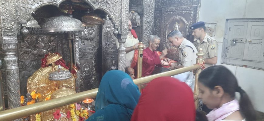 जिला पुलिस प्रमुख ने कांगड़ा मंदिर में सुरक्षा व्यवस्थाओं का लिया जायजा