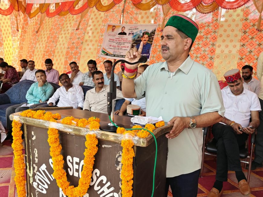 शाहपुर में BPL परिवारों से संवाद, योजनाओं पर जोर