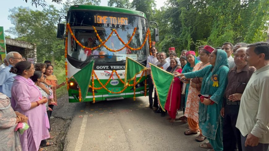 कांगड़ा को मिली नई इलेक्ट्रिक बस, अजय वर्मा ने दिखाई हरी झंडी
