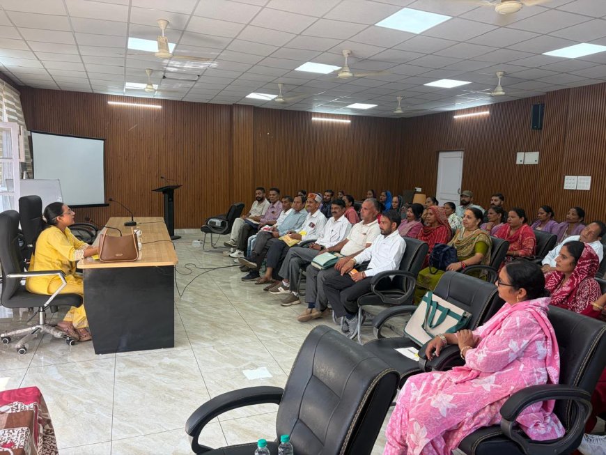 कांगड़ा में पंचायत प्रतिनिधियों के लिए स्वास्थ्य जागरूकता कार्यक्रम का किया आयोजन