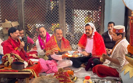 मां बज्रेश्वरी के दरबार में 5,500 श्रद्धालुओं ने टेका माथा, अजय वर्मा ने लिया व्यवस्थाओं का जायजा